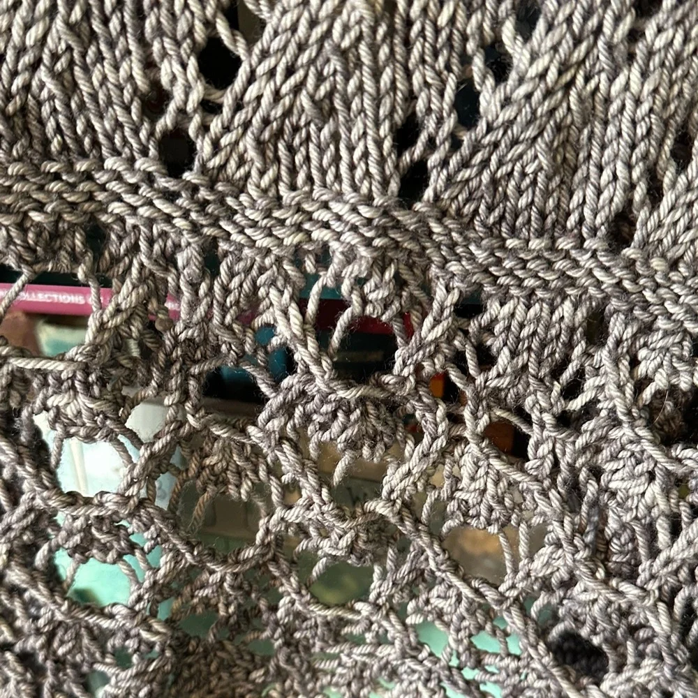 Handmade Wool Gray Women's Knit Lace Shrug